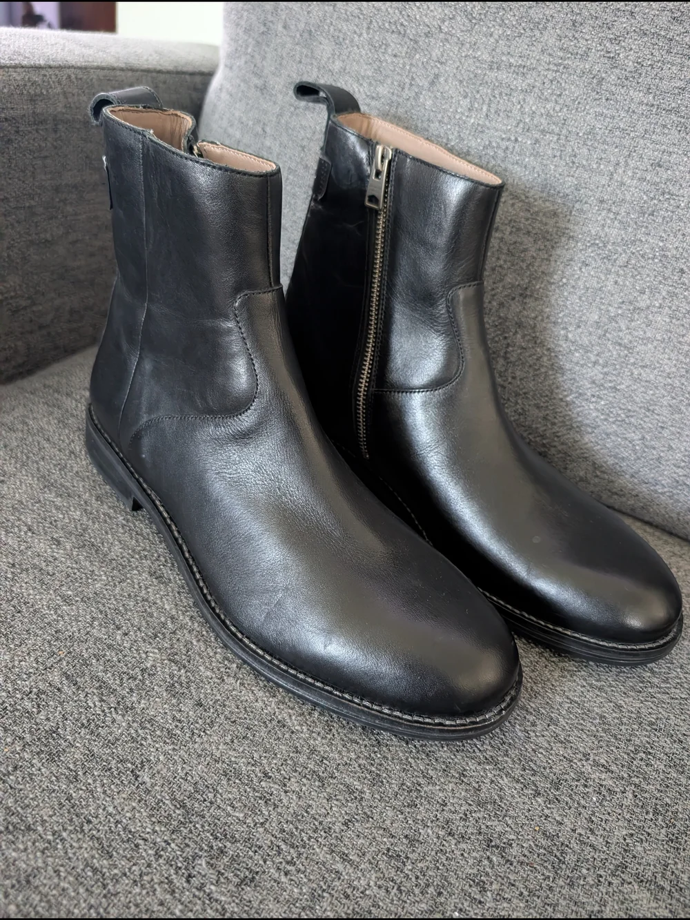 ALLSAINTS  hollow zip boot